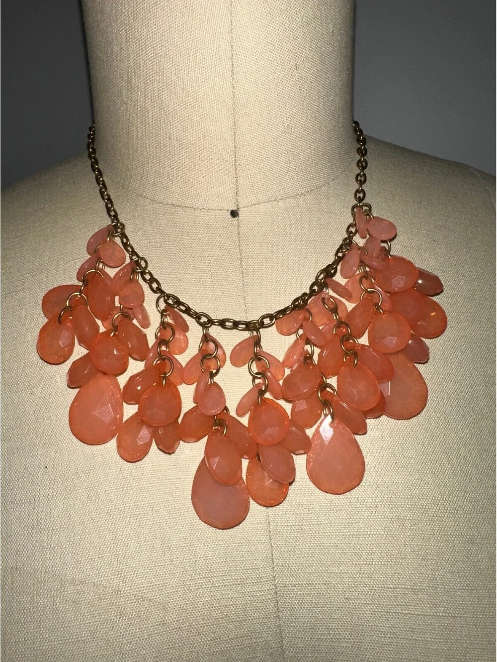 Coral Chunky Beaded Y2K Statement Style Necklace